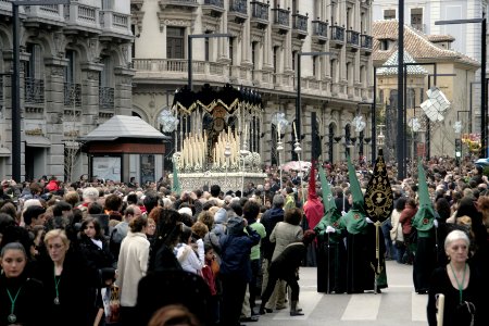 Procesión de la Semana Santa en Granada, España 02