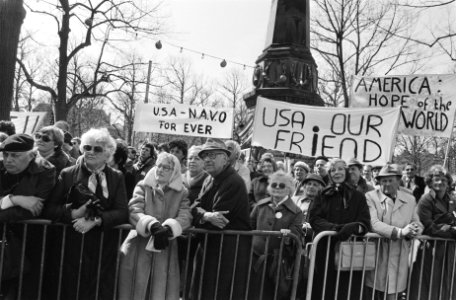 Pro-Amerikademonstratie in Den Haag door de OSL Stichtingen georganiseerd bij Am, Bestanddeelnr 932-1210