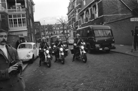 Proces tegen drieendertig Zuidmolukkers die residentie Indonesische Ambassade be, Bestanddeelnr 924-0966