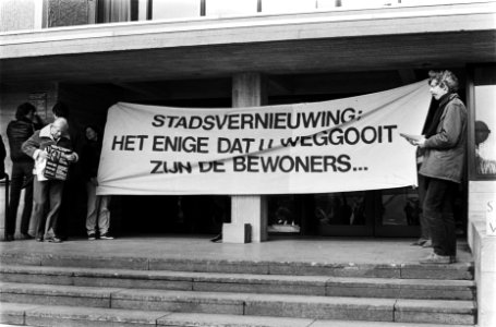 Proces tegen Jan Witte omdat zijn huurschuld is opgelopen tot 8000 gulden. Spand, Bestanddeelnr 932-0435