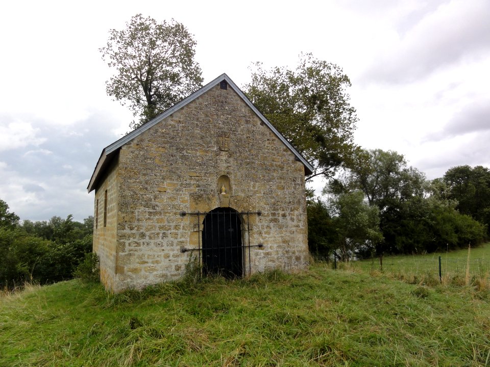 Prix-lès-Mézières (Ardennes) chapelle de la maladrie (2)