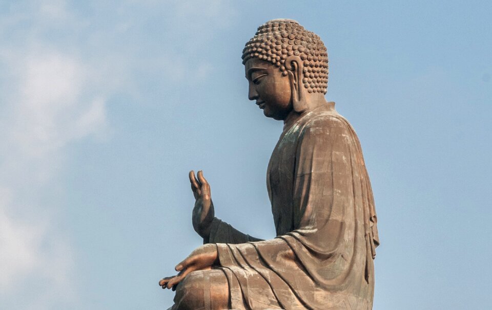 250 tonnes monumental statue bronze