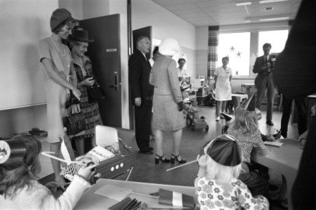 Prinses Margriet opent Sophia Ziekenhuis te Zwolle, Bestanddeelnr 925-9575
