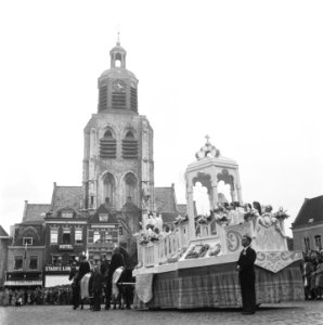 Processie Bergen op zoom, Bestanddeelnr 901-8925