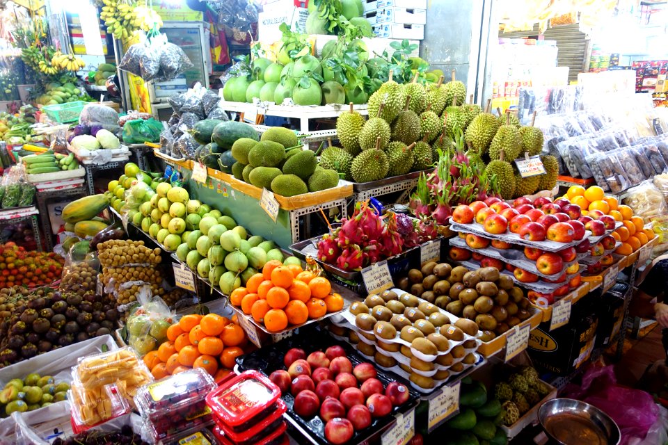 Produce in Ben Thanh Market - Ho Chi Minh City, Vietnam - DSC01093