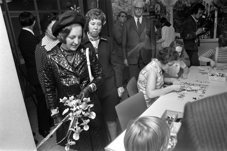Prinses Margriet opent Short stay home Dennenoord te Bennekom, Bestanddeelnr 925-9185