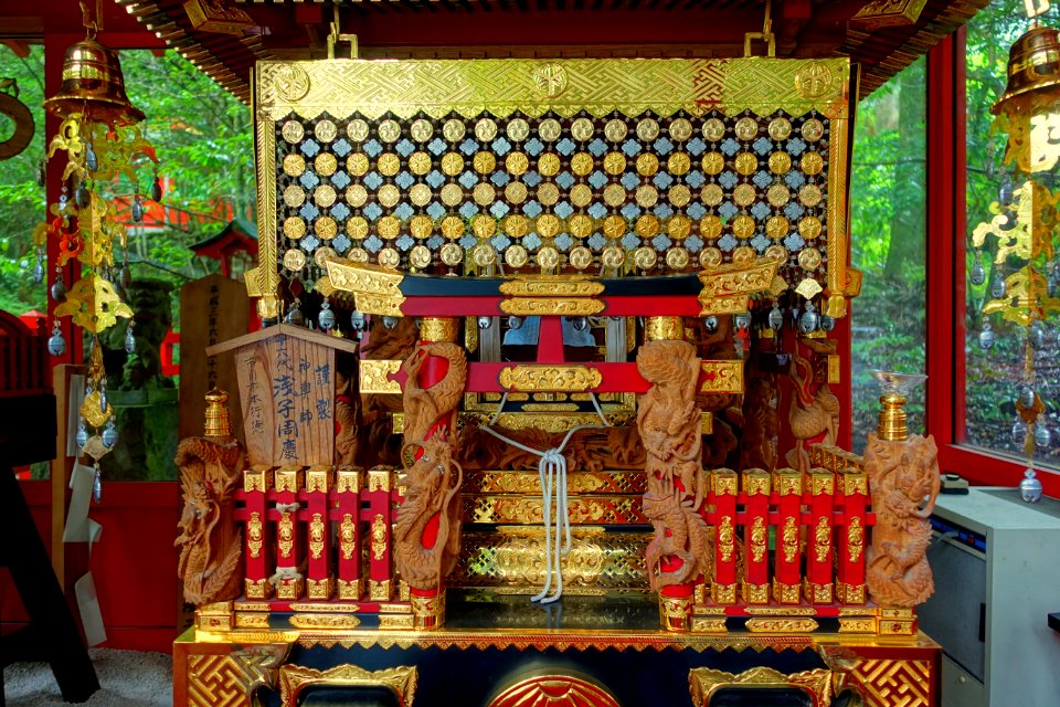 Processional shrines - Hakone-jinja - Hakone, Japan - DSC05744