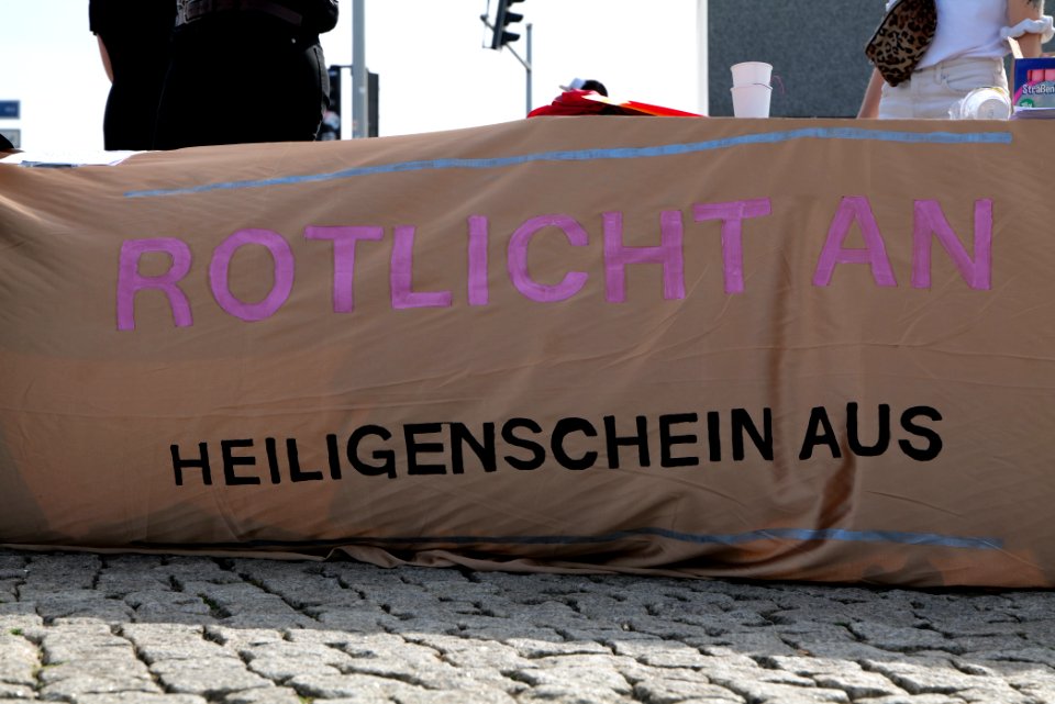 Protest against the march for live Berlin 2020-09-19 09
