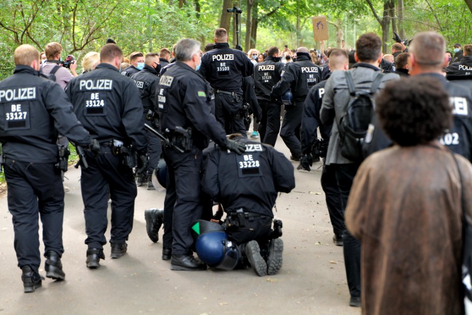 Protest against the march for live Berlin 2020-09-19 118