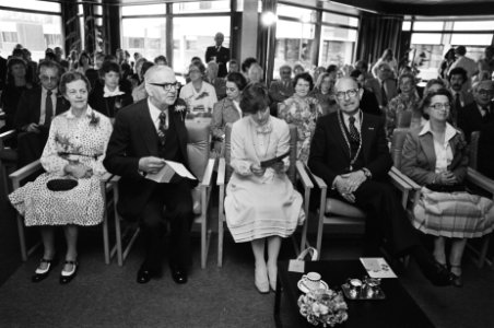 Prinses Margriet opent verpleegtehuis De Rustenburg Bergschehoek, Bestanddeelnr 929-7104