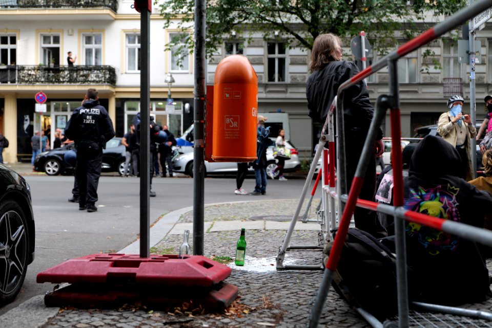 Protest against the Attila Hildmann restaurant 2020-08-28 01