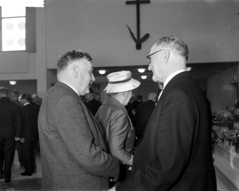 Professor Waterink 70 jaar met Prins Bernhard, Bestanddeelnr 912-5189