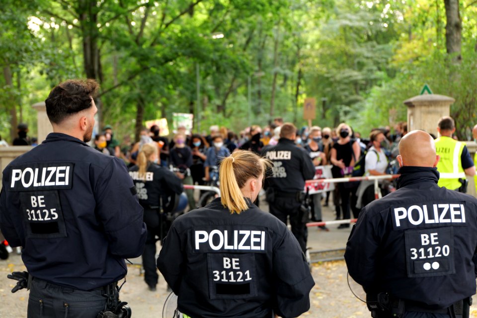 Protest against the march for live Berlin 2020-09-19 105