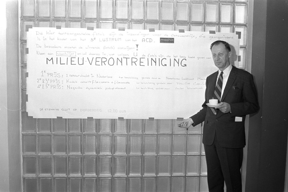 Professor Kistemaker opent lustrumviering van Chemisch Dispuut , Amsterdam prof, Bestanddeelnr 924-2906