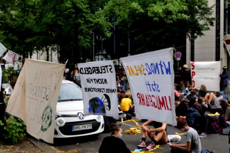 Protest at Willy-Brandt-Haus Berlin 2020-07-01 129