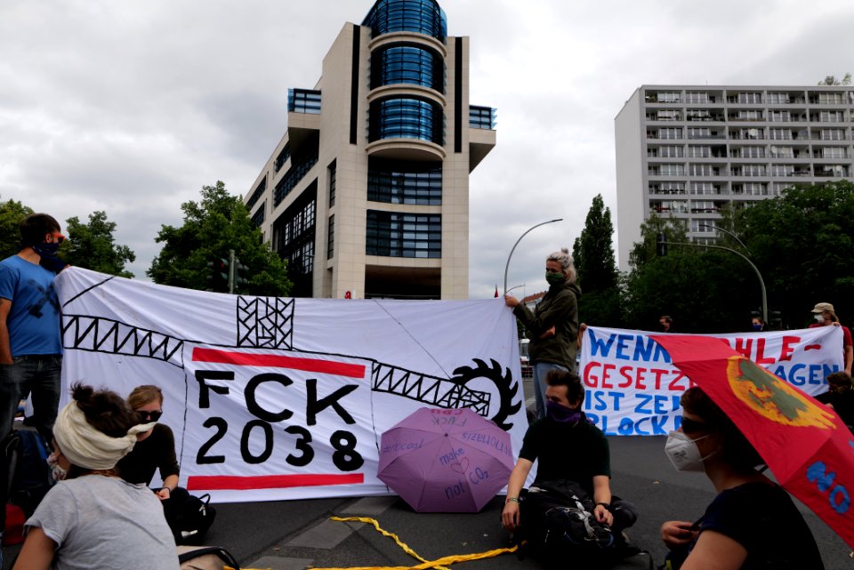 Protest at Willy-Brandt-Haus Berlin 2020-07-01 116