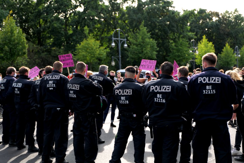 Protest against the march for live Berlin 2020-09-19 102