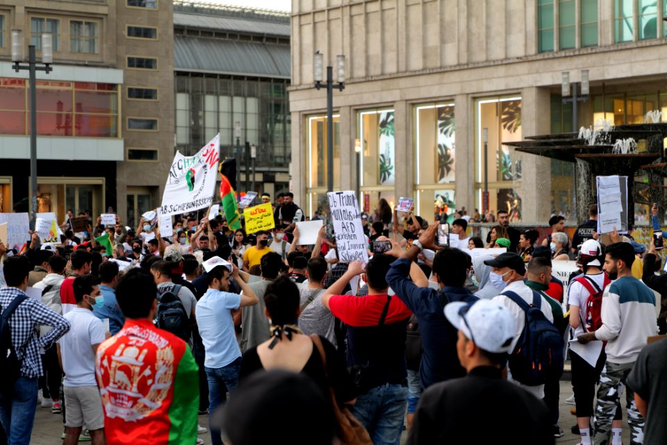 Protest against Afghanistan government Berlin 2020-06-13 02