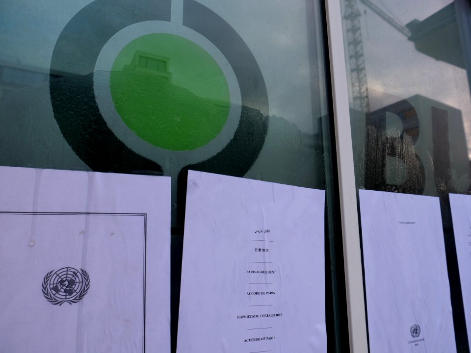 Protest action with the paris agreement at the BUND office Berlin 23