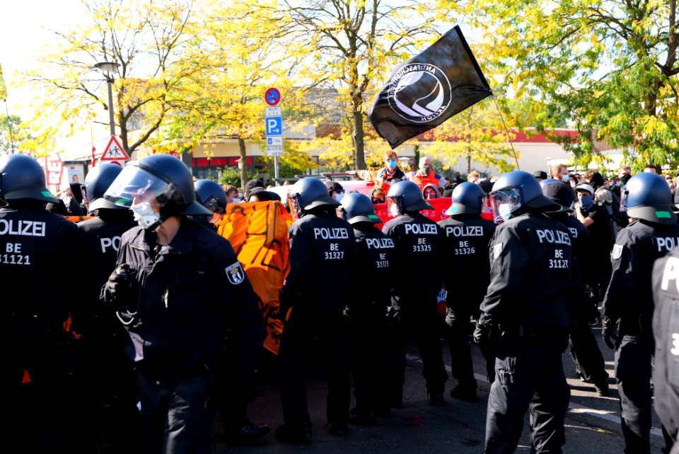 Protest against third way demonstration Berlin 2020-10-03 18
