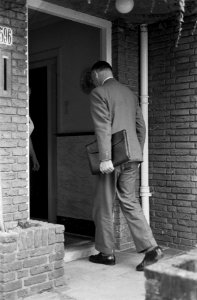Professor Beel heeft fractievoorzitter PVDA professor Vondeling ontvangen Profe, Bestanddeelnr 915-3248