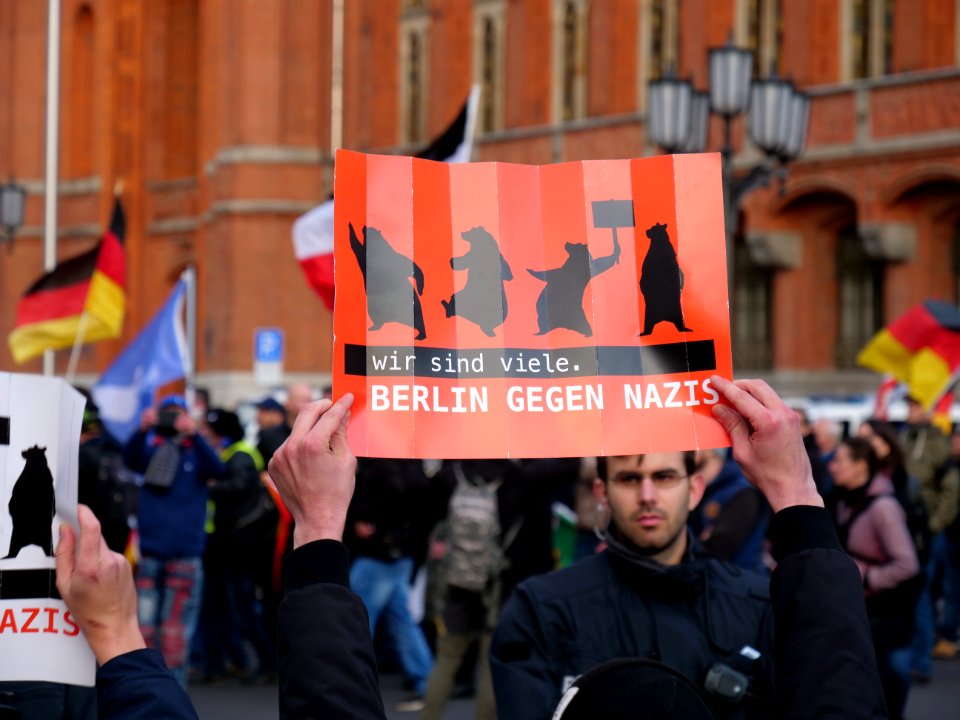 Protest against Wir für Deutschland demonstration 2019-10-03 06