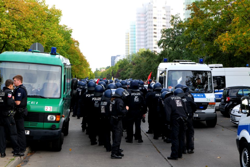 Protest against third way demonstration Berlin 2020-10-03 67