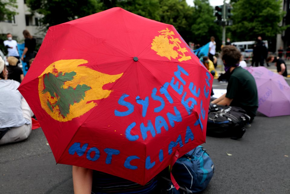 Protest at Willy-Brandt-Haus Berlin 2020-07-01 140