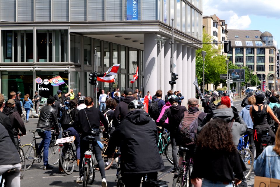 Protest against NPD protest Berlin 2020-06-06 03