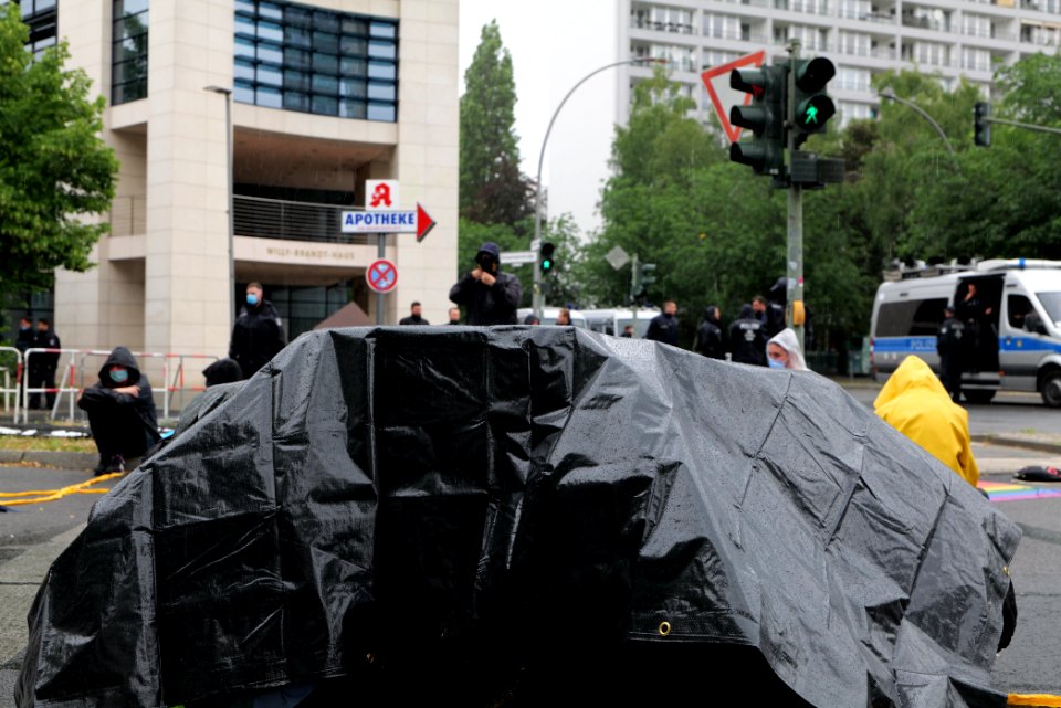 Protest at Willy-Brandt-Haus Berlin 2020-07-01 158