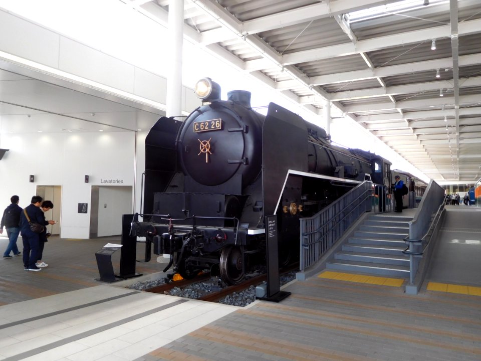 Promenade of the Kyoto Railway Museum 05