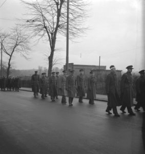 Prinses Irene Brigade. Begrafenis van de Britse liaison-officier, kolonel Bernha, Bestanddeelnr 934-9529
