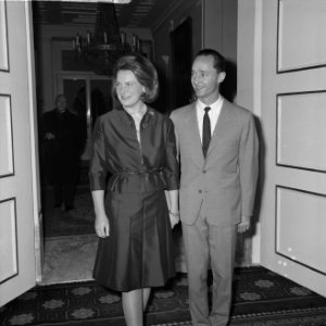 Prinses Irene en Prins Hugo Carlos de Bourbon Parma in het Paleis op Soestdijk, , Bestanddeelnr 916-0339