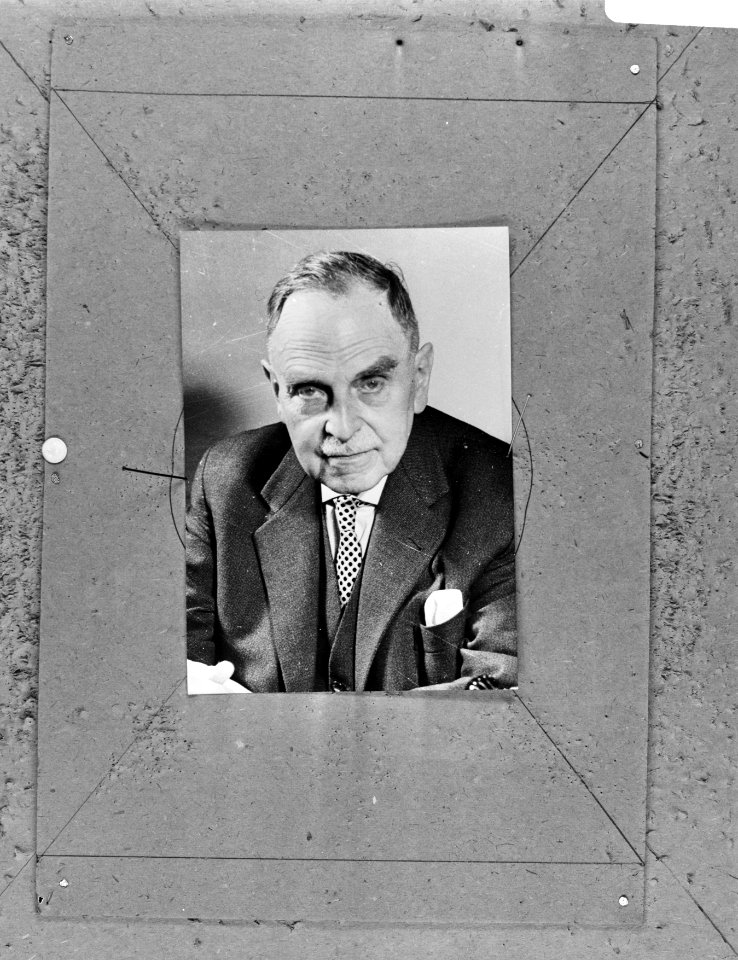 Prof. Otto Hahn (1879-1968), ontdekker van de atoomkernsplitsing. Nobelprijswinn, Bestanddeelnr 923-4491