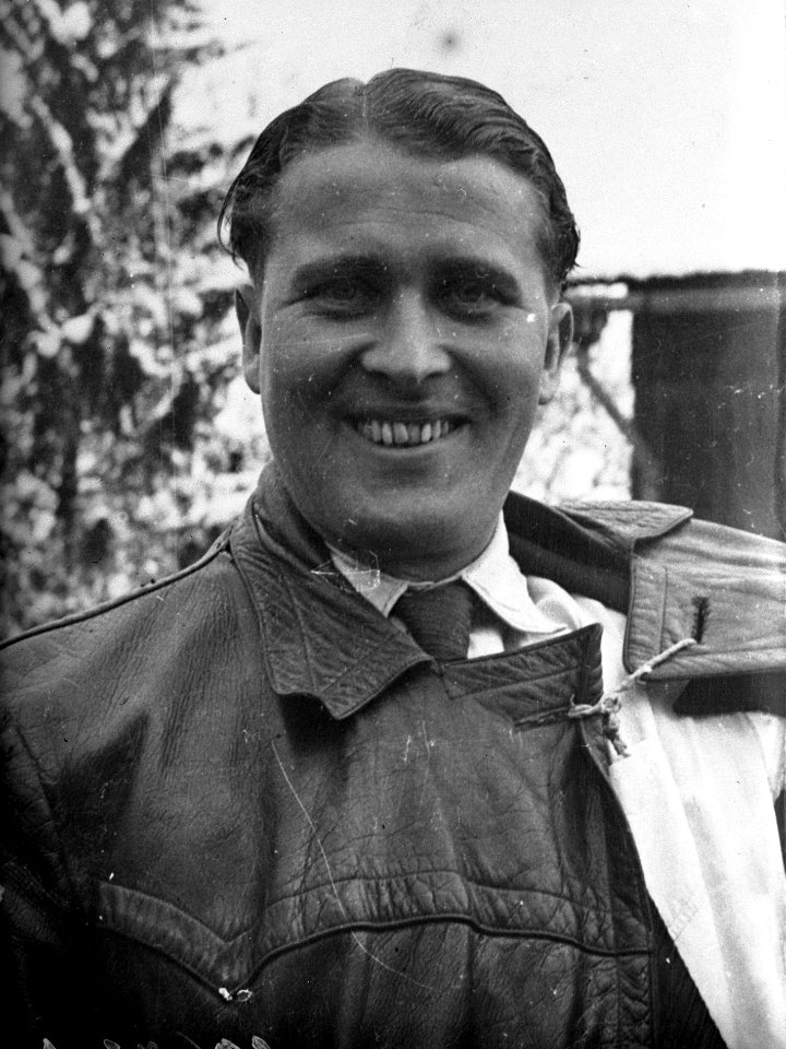 Prof. Wernher von Braun, uitvinder van de V2 raket, Bestanddeelnr 934-5068