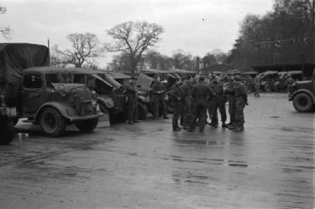 Prinses Irene Brigade in training in een kamp in de Midlands. Overzicht van de …, Bestanddeelnr 934-9506