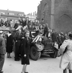 Prinses Irene Brigade in Den Haag (Groenmarkt), Bestanddeelnr 900-3140