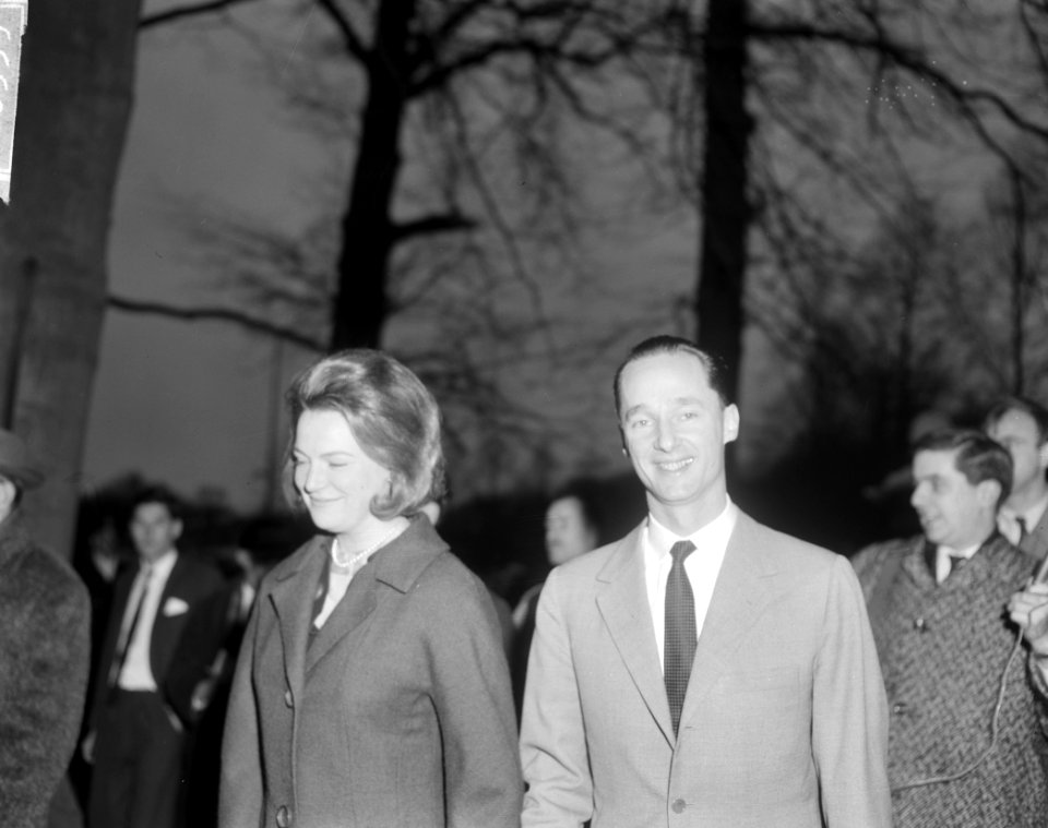 Prinses Irene en Prins Hugo Carlos de Bourbon Parma in het Paleis op Soestdijk, , Bestanddeelnr 916-0359