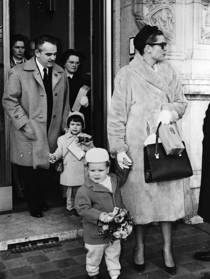 Prinses Gracia en Prins Reinier van Monaco in Zwitserland, Bestanddeelnr 911-0482