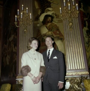Prinses Irene en haar verloofde Carel Hugo, Bestanddeelnr 254-7458