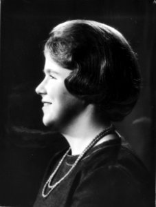 Prinses Christina 17 jaar 18-2-1964, Bestanddeelnr 916-0519