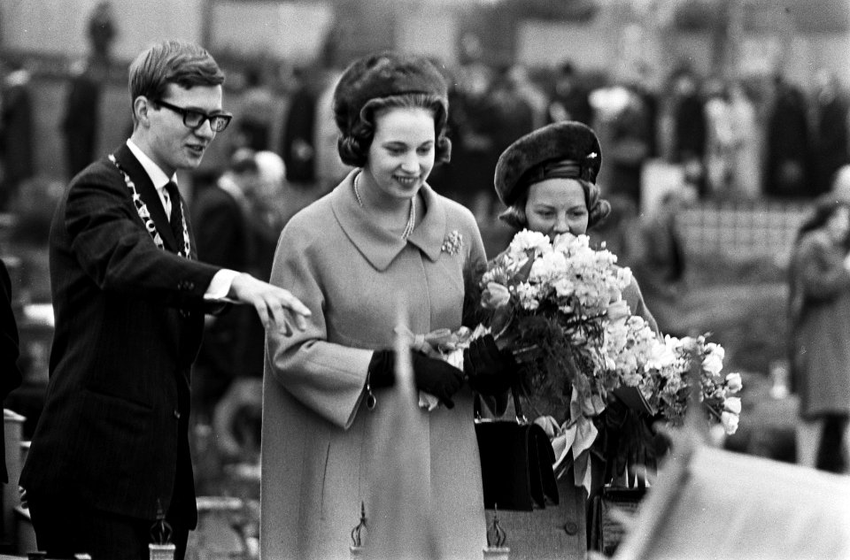 Prinses Benedikte van Denemarken opende Madurodam, Prinses Benedikte en Prinses , Bestanddeelnr 917-6246