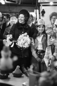 Prinses Beatrix opent tentoonstelling Spel en Speelgoed uit de Gehele Wereld i, Bestanddeelnr 930-1041