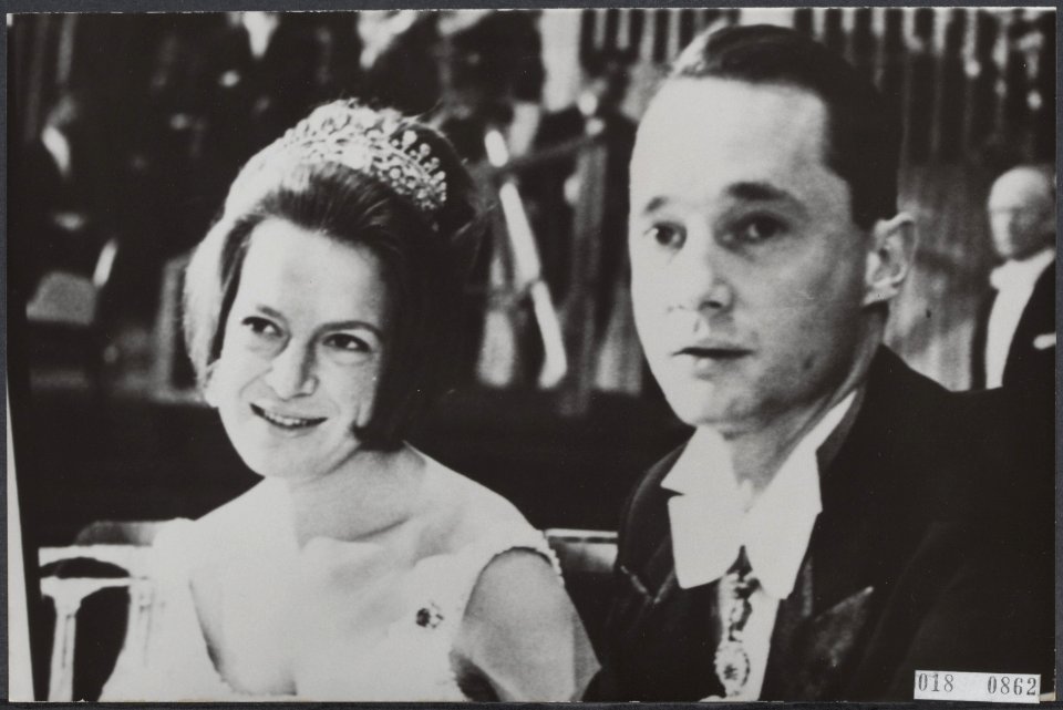 Prinses Irene en prins Carlos Hugo waren de eregasten op het persbal vanm de Dui, Bestanddeelnr 018-0862