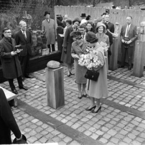 Prinses Benedikte van Denemarken opende Madurodam, naast haar Prinses Beatrix, Bestanddeelnr 917-6238