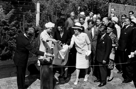 Prinses Christina van Zweden een tentoonstelling geopend in Madurodam, Prinses C, Bestanddeelnr 916-5455