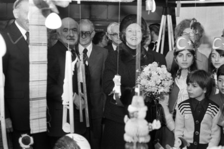 Prinses Beatrix opent tentoonstelling Spel en Speelgoed uit de Gehele Wereld i, Bestanddeelnr 930-1043