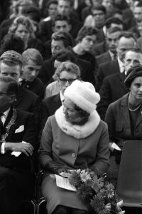 Prinses Beatrix openingsbijeenkomst van de Aktie Europa 1 2 3 in nieuwe RAI bijg, Bestanddeelnr 915-8025