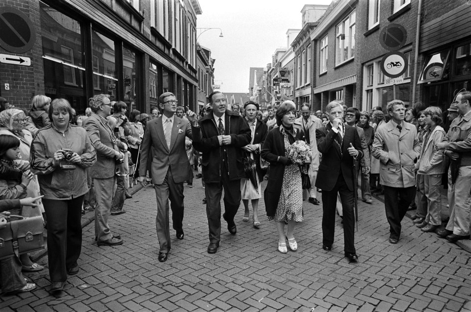 Prinses Margriet en Pieter van Vollenhoven wonen Sneekweek bij, Bestanddeelnr 929-8437