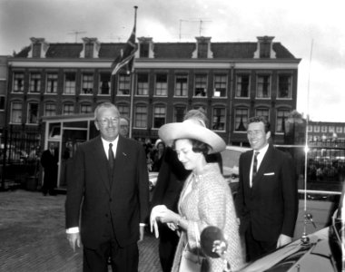 Prinses Margaret en Lord Snowdon Anglo Nederlandse Universitair Symposium bijgew, Bestanddeelnr 917-7827